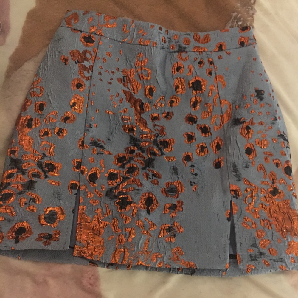 Missguided leopard skirt